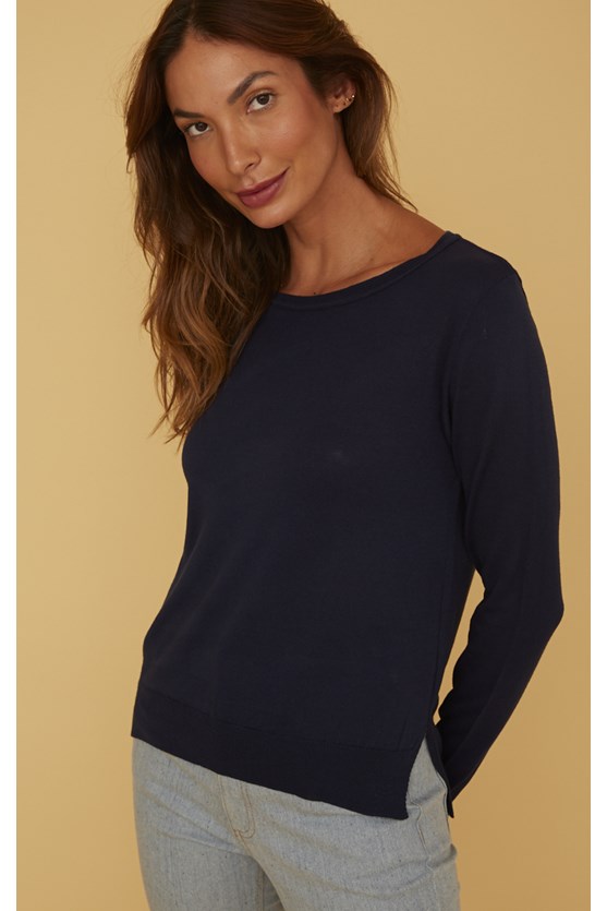 Blusa tricot decote redondo azul marinho