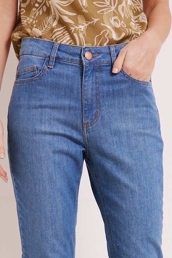 Calça jeans slim 5 pockets média