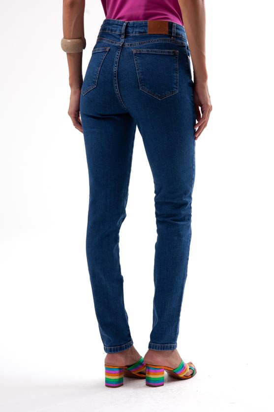 Calça jeans slim marianne média