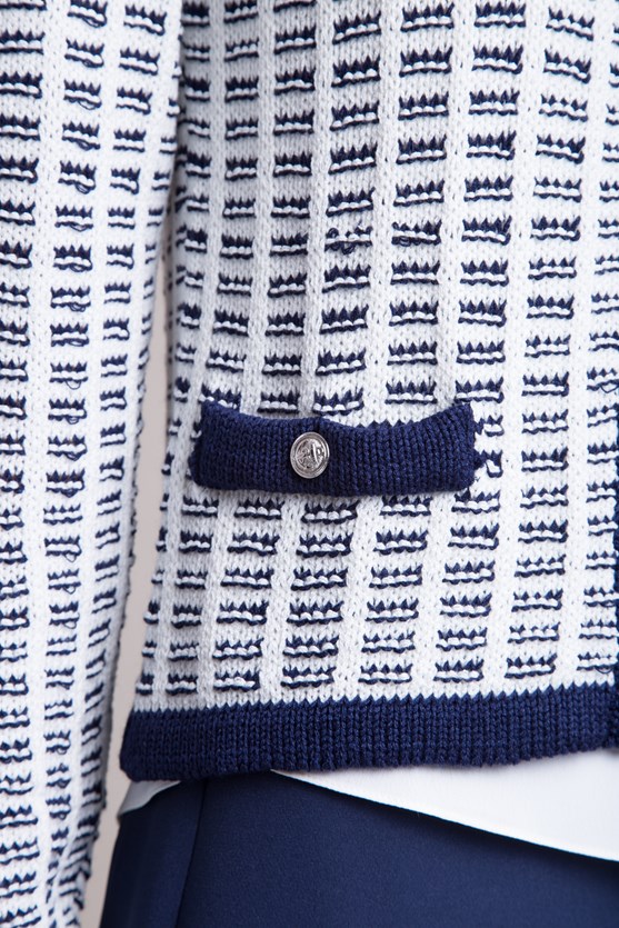 Casqueto manga longa retilinea botões bolsos azul marinho